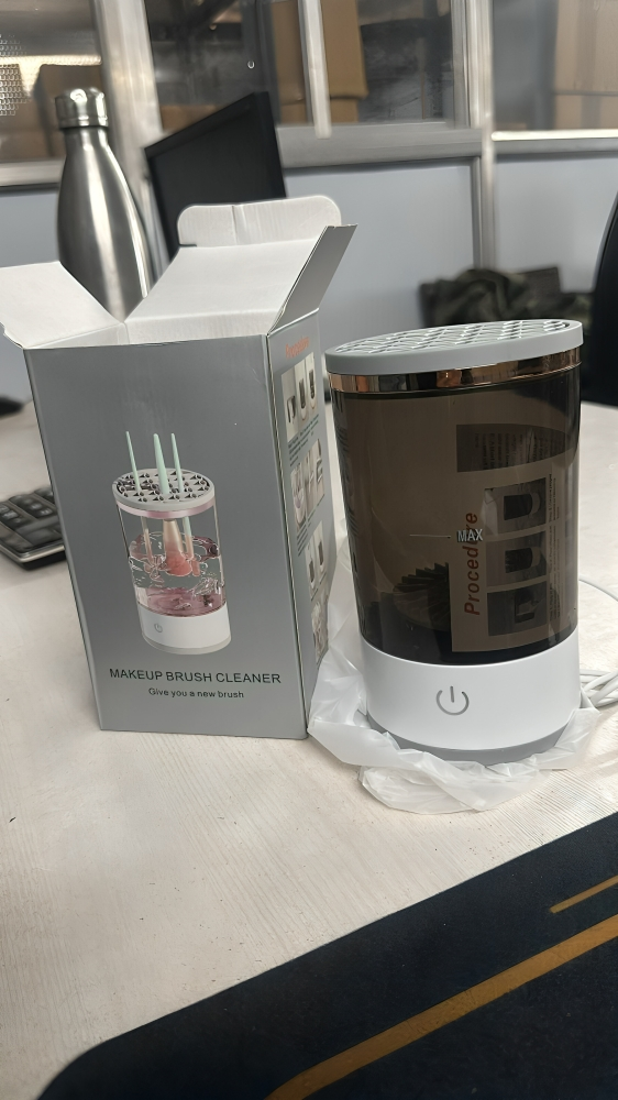 Makeup Brush Automatic Cleaner